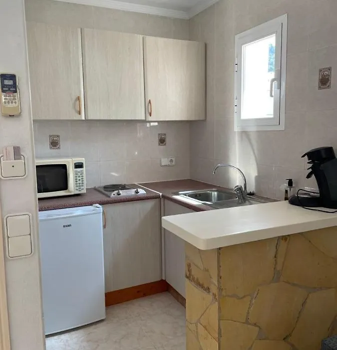 Apartamentos Torres Cardona (Playa)-1