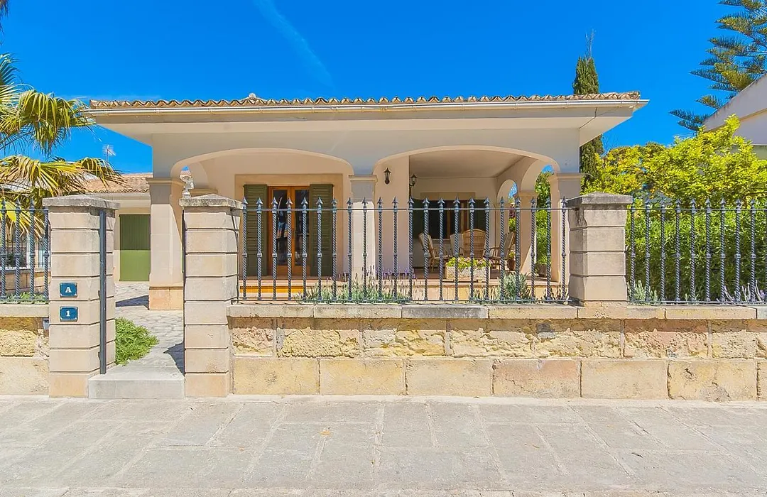 Villa Anecs-1