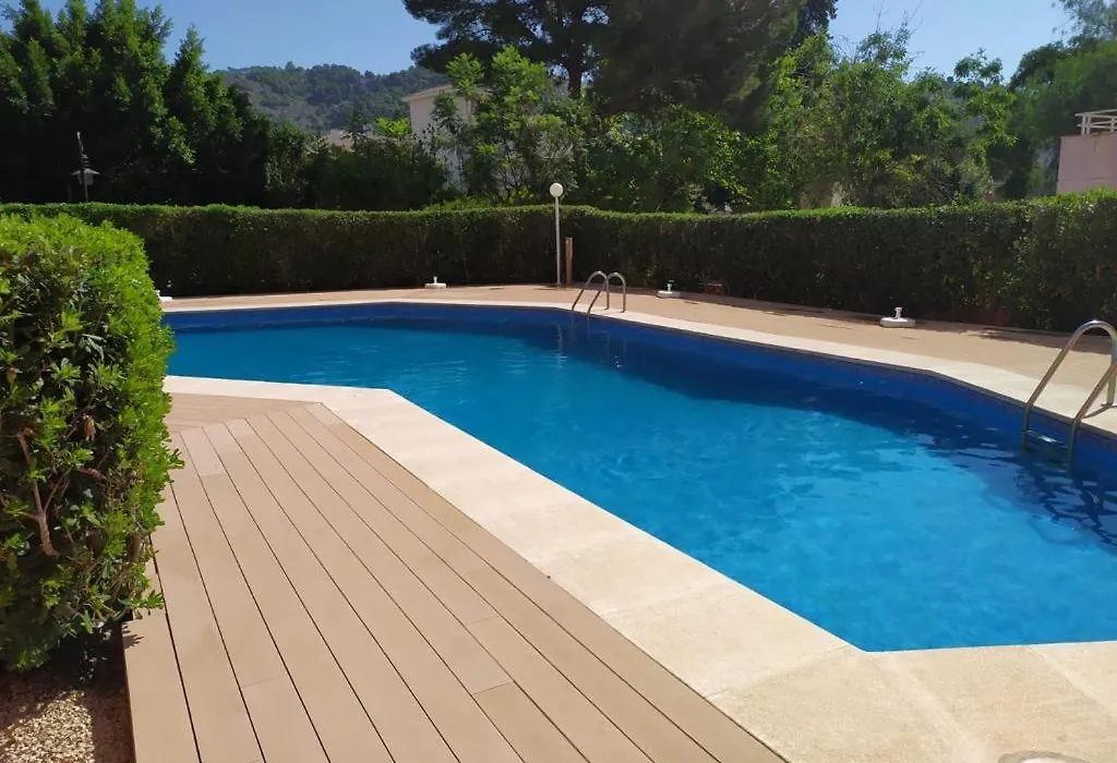 Sommer, Sonne, Strand Und Pool!-1