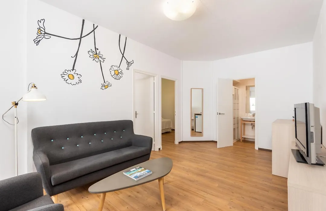 Hostal Jume - Urban Rooms-1