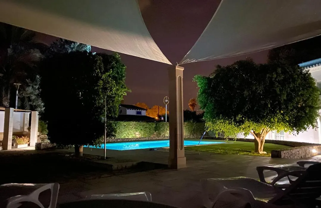 Hostal Residencia Alma-1