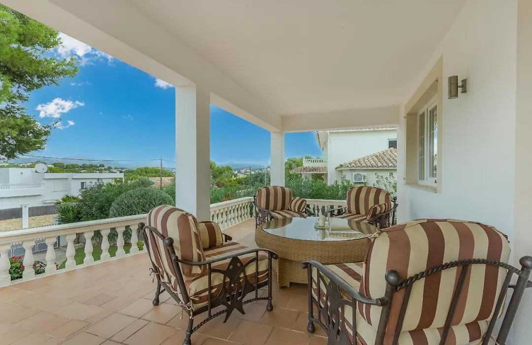 Ref. 2707 - Chic And Comfortable Holiday Villa In Quiet Villa Location In Santa Ponsa-1