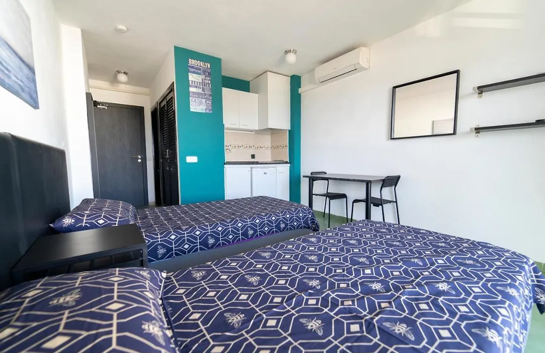 Coconut Apartments - Adults Only-1