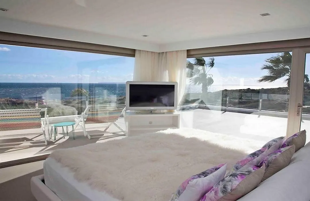Martinet Deluxe Villa Seaview-1