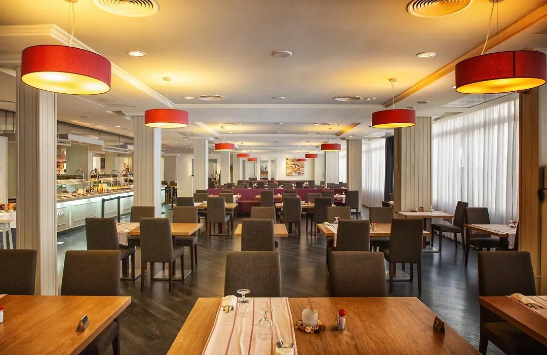 Hotel Cala Bona-1