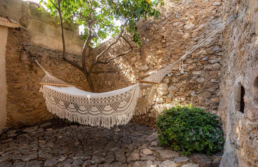 Yartan Boutique Hotel - Adults Only-1