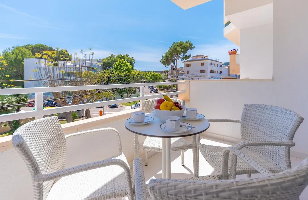 Apartamentos Massanet-1