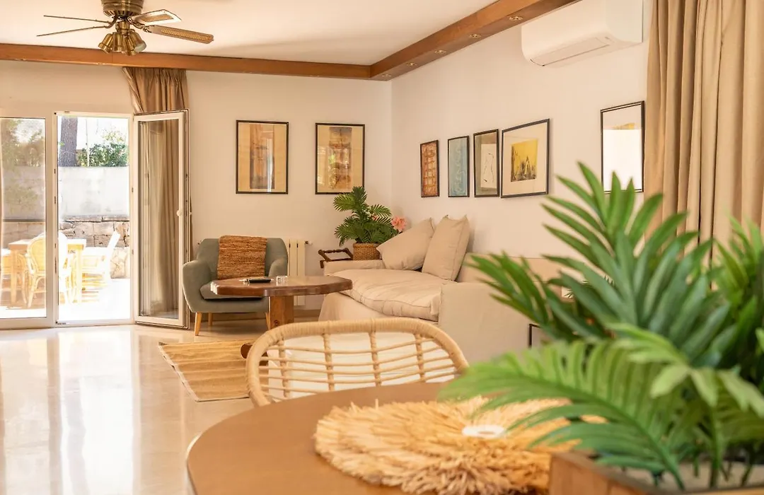 Houm Villa Son Rigo-1