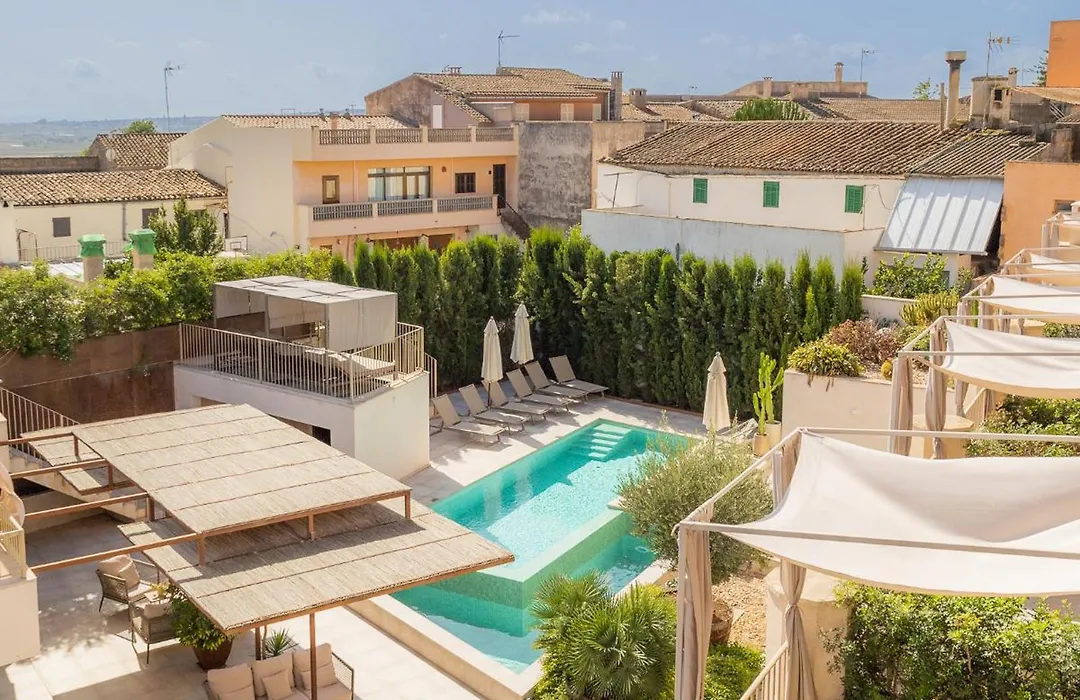 Ynaira Hotel & Spa-1