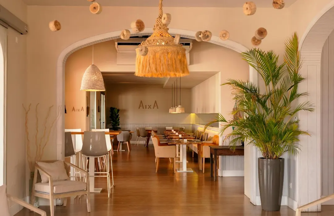 Llaut Boutique Hotel-1