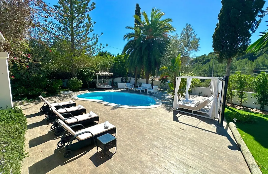 Stylish Ibiza Villa Near Beaches Private Pool & Lush Garden-1