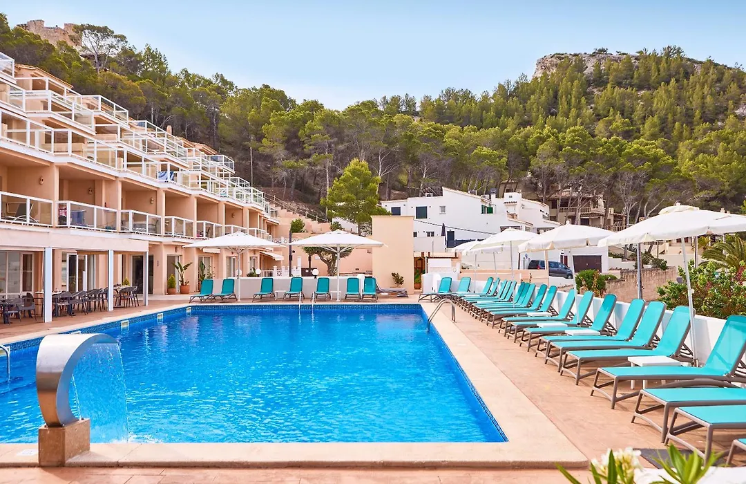 Universal Aparthotel Don Camilo-1