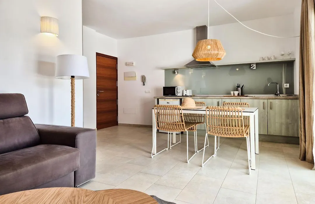 Apartamentos Proa - Emar Hotels Only Adults-1