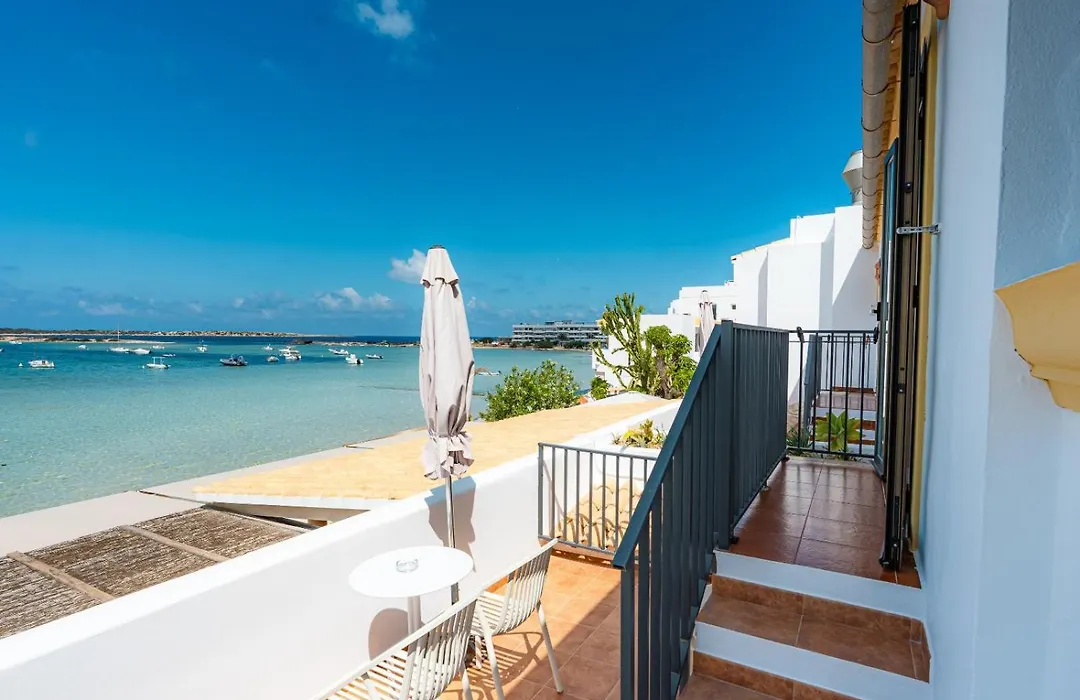 Hostal La Savina-1