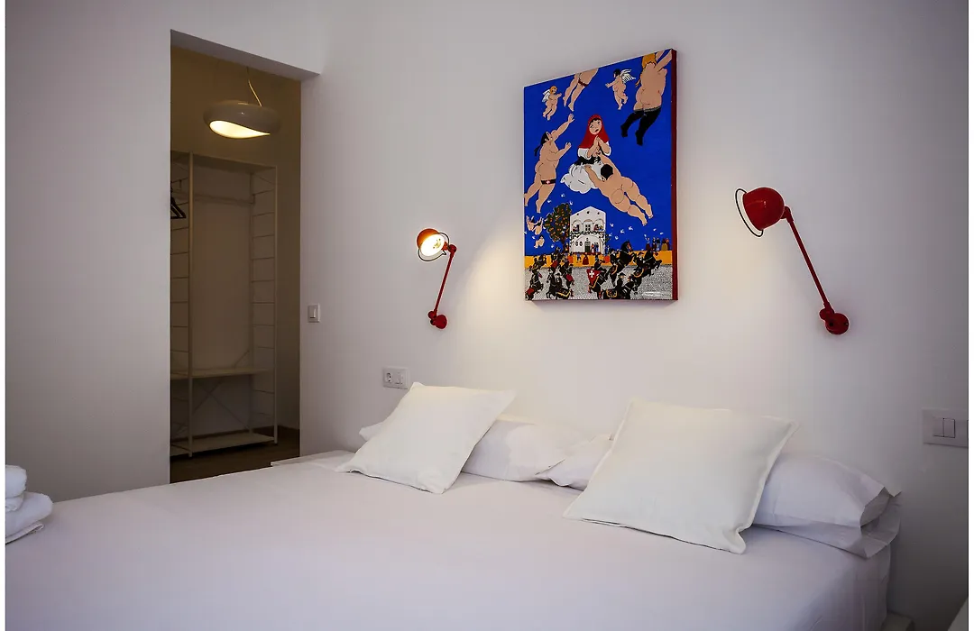 Cheap & Chic Hotel-1