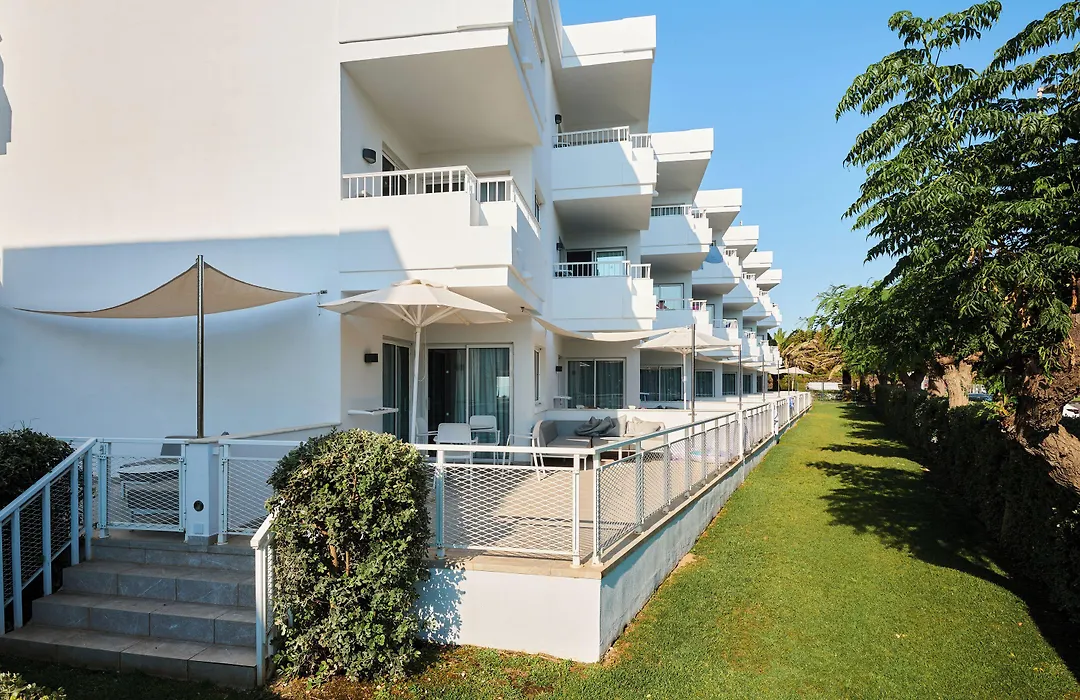 Hipotels Cala Bona Club-1