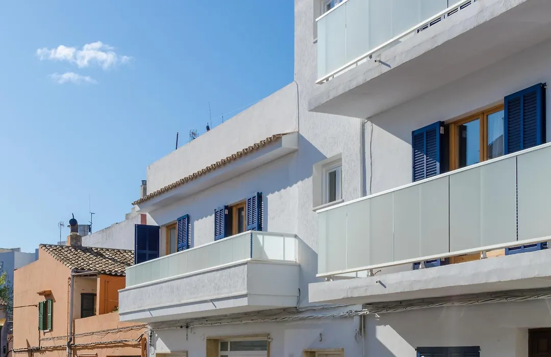 Port Apartments-1