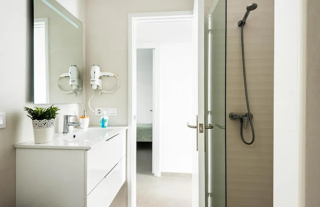 Apartamentos En Son Bou-1