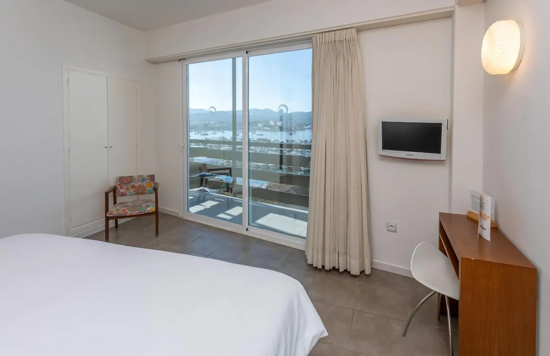 Es Mitjorn Hotel-1