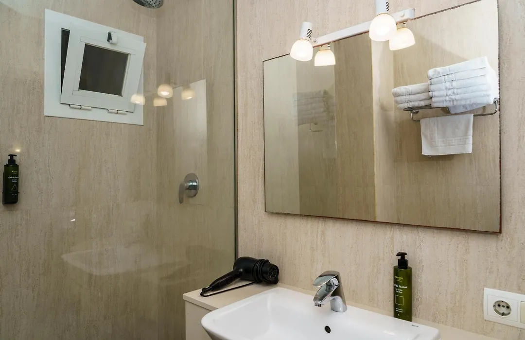 Apartamentos Vistamar II-1