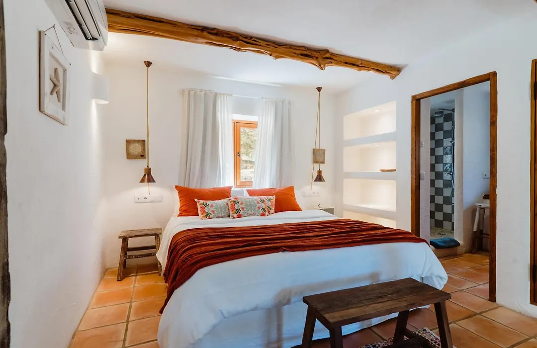 Can Vistabella Boutique Resort-1