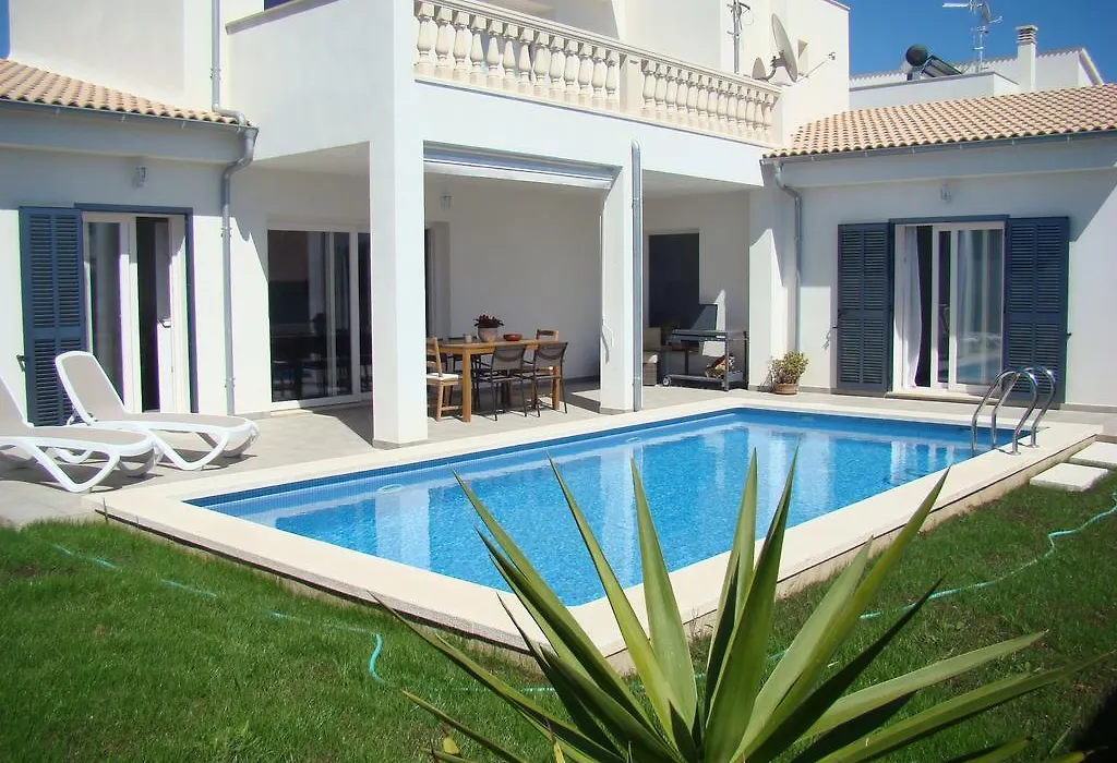 Casa Aina Cala Bona B-1