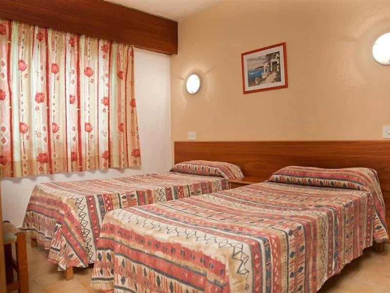 Mira Mola Apartaments-1