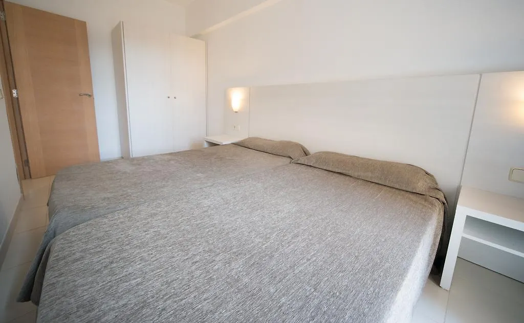 Apartamentos Embat-1