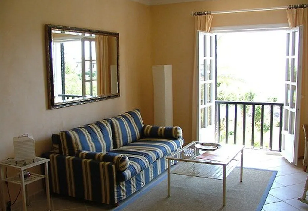 Apts Parque Mar-1