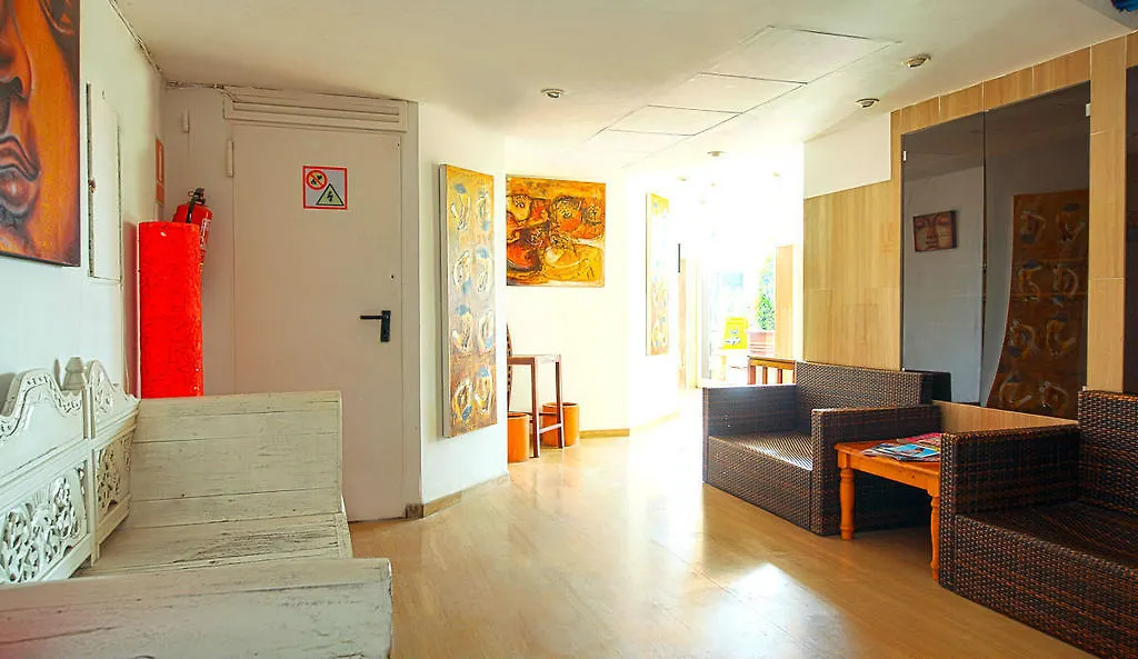 Apartamentos El Divino-1