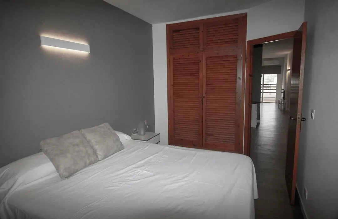 Apartamentos Portinatx Sea View-1