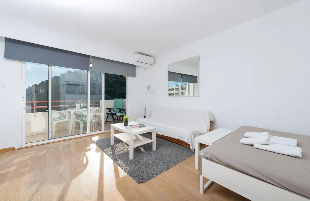 Nice Studio In Siesta 2 In Puerto Alcudia 4-1