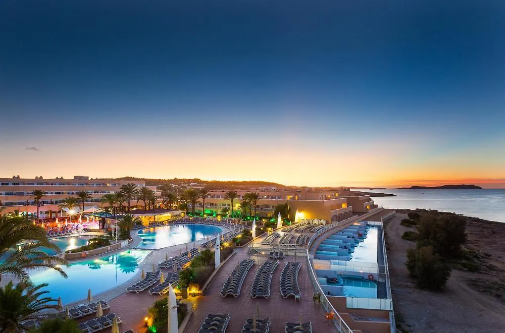 Sirenis Hotel Seaview Country Club-1