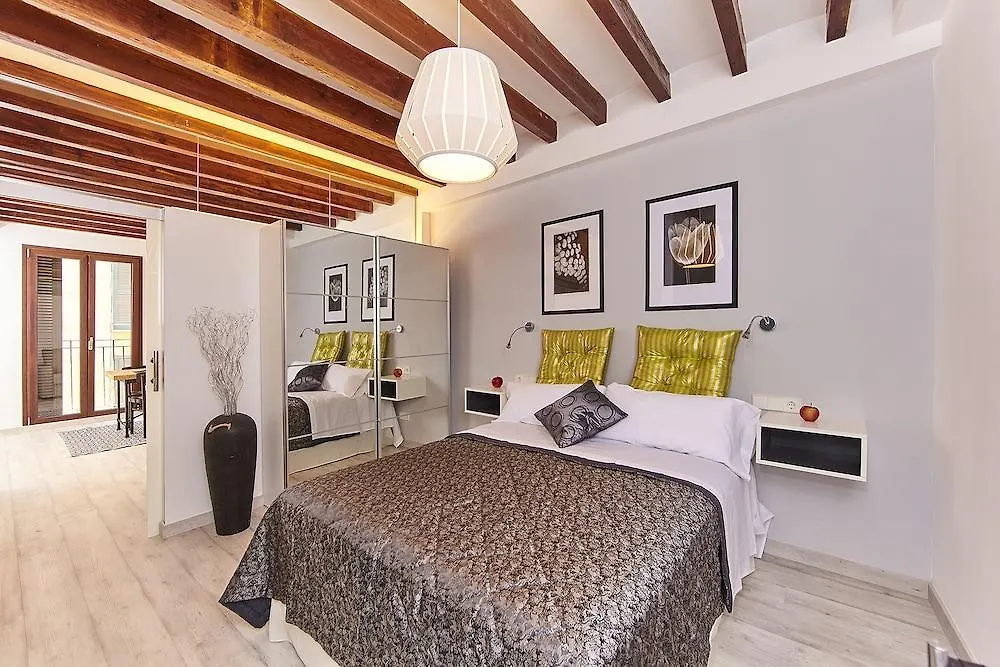 Remolars 3 Townhouse Apartments-1