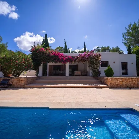 Villa Tegui Is Just A 15 Min Drive To Ibiza Town-2