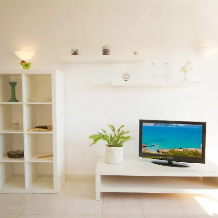 Apartamento Arcoiris, Con Piscina Y Junto A Playa De Alcudia-2