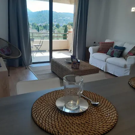 Moderno apartamento con vista a la montaña-2
