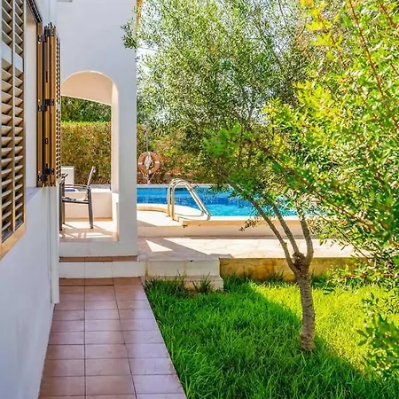 Villa Margarita-2