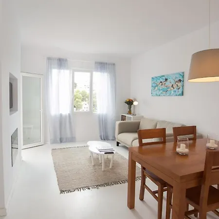 Apartamentos El Rio-2