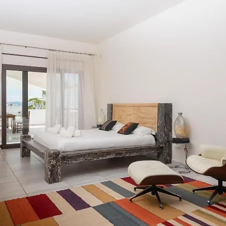 Luxury Villa With Outdoor Bar, Ibiza Villa 1027-3