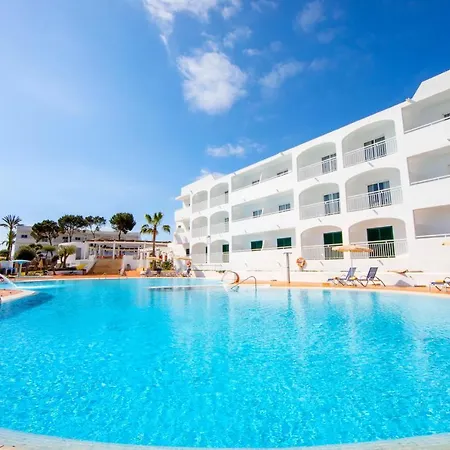 Gavimar Ariel Chico Hotel And Apartments-3