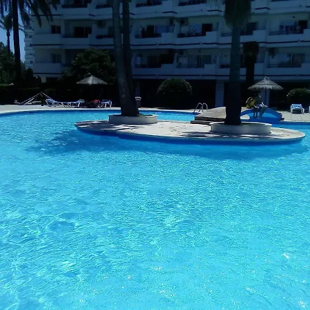 Laura Sunbeach-3