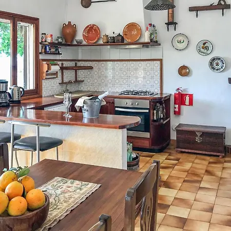 Nice Home In Dei With Wifi-2
