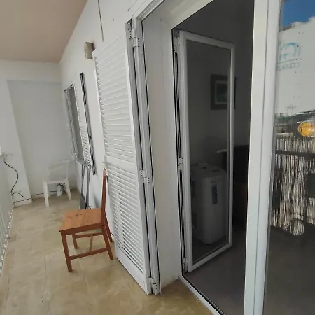 Camera Privata Singola In Appartamento, Bagno In Comune, Aria Condizionata Caldo Freddo, Wifi, Tv-3