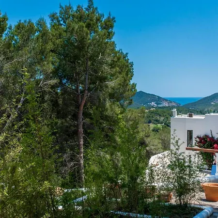 Finca Victoria Eu - A Lovely Ibiza Villa In The Hills-3