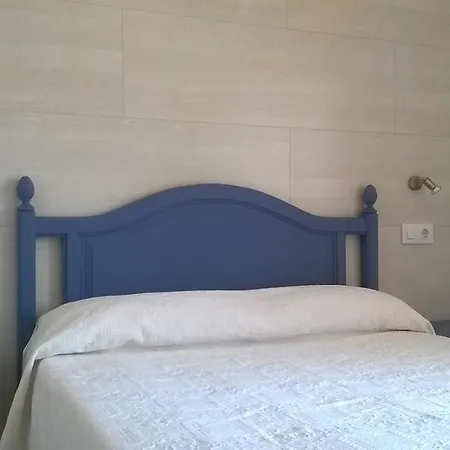 Hostal Paris Ciutadella-2