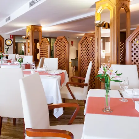 Hotel Royal Plaza-3