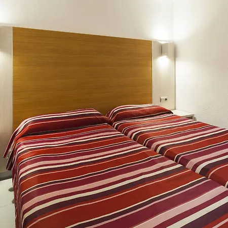Ibiza Jet Apartamentos Adults Only-3