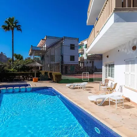 Apartamentos Can Salas-2