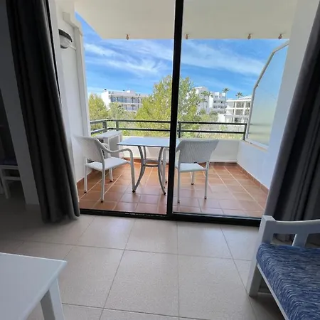 Apartamentos Es Dolc-2